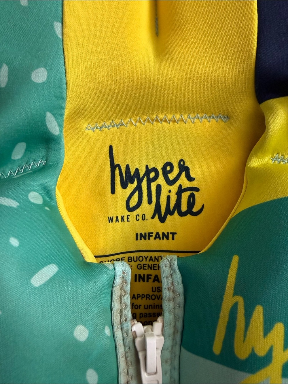 Hyperlite Infant Life Jacket - Picture 3 of 3